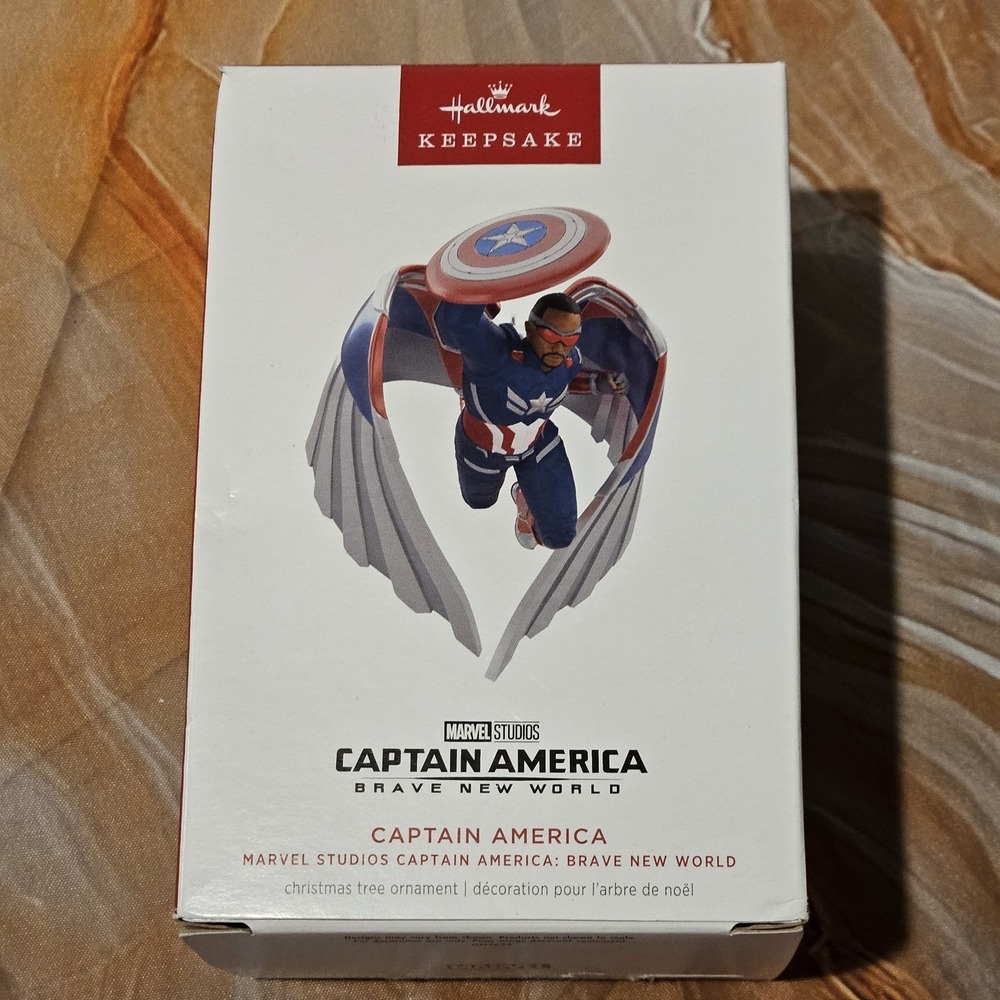 2025 Hallmark Keepsake Marvel Captain America Brave New World Ornament NIB